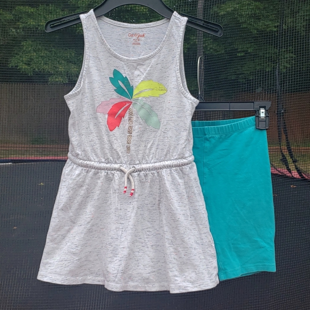 Girl's top & shorts set